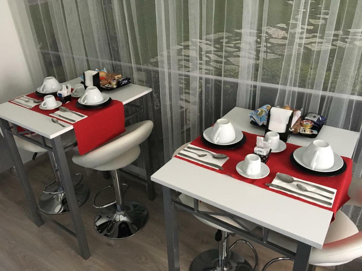 85Centro Bed & Breakfast Potenza Bagian luar foto
