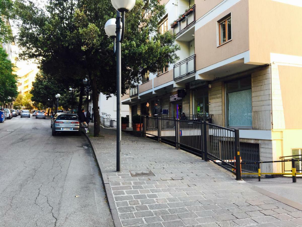 85Centro Bed & Breakfast Potenza Bagian luar foto